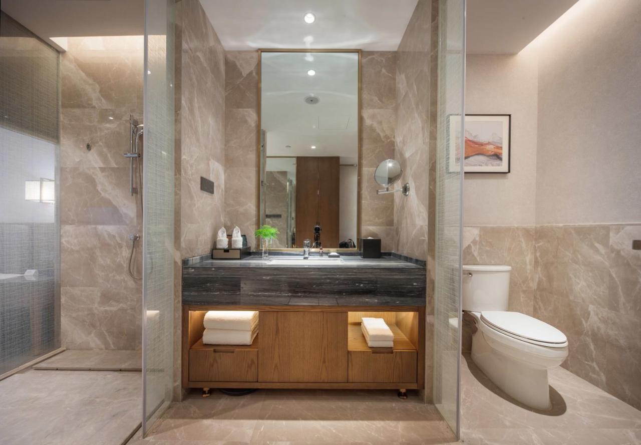 Wyndham Shiyan Downtown Hotel ภายนอก รูปภาพ